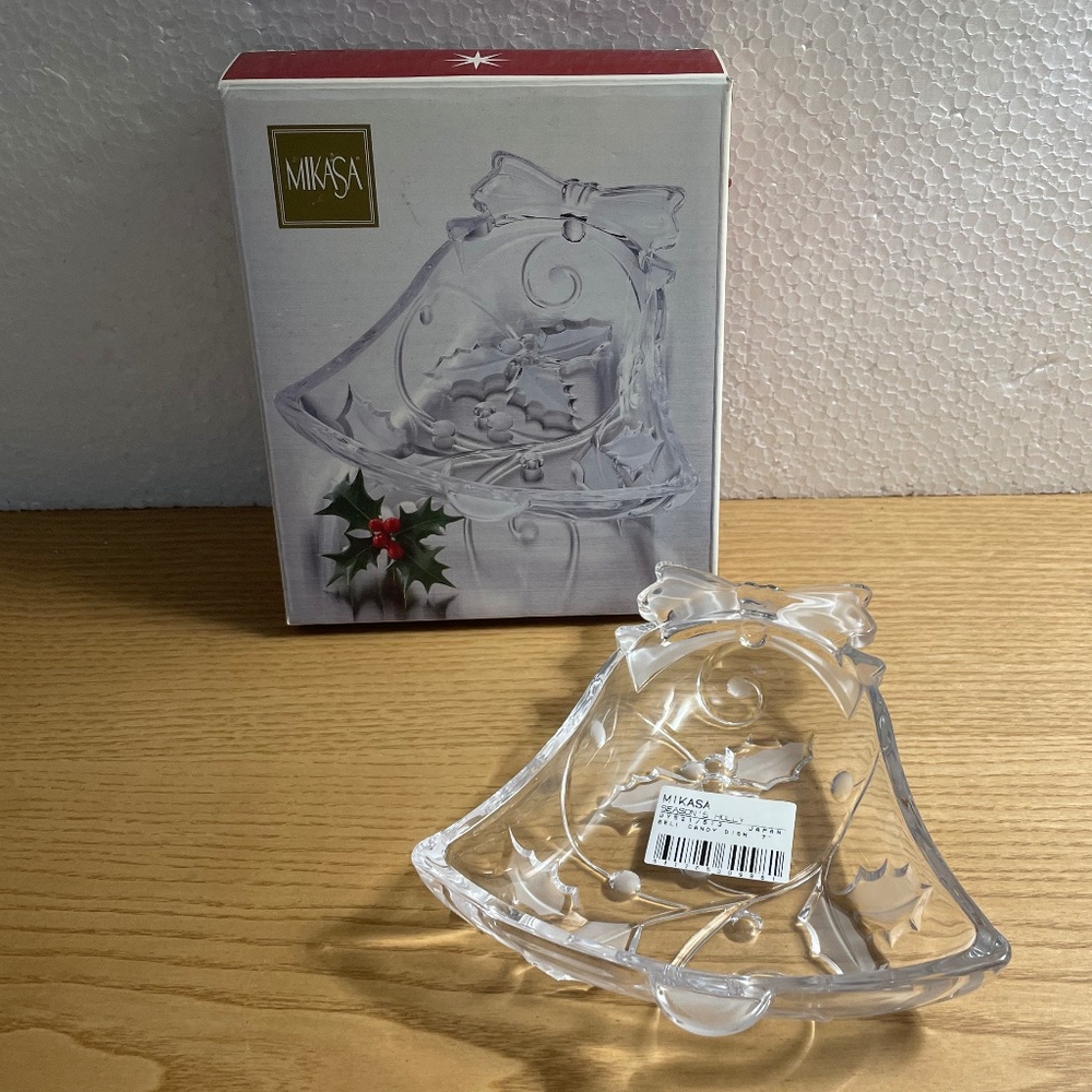 Mikasa Seasons Holly Candy Dish Bell Shaped w Frosted Accents Christmas 7" Japan